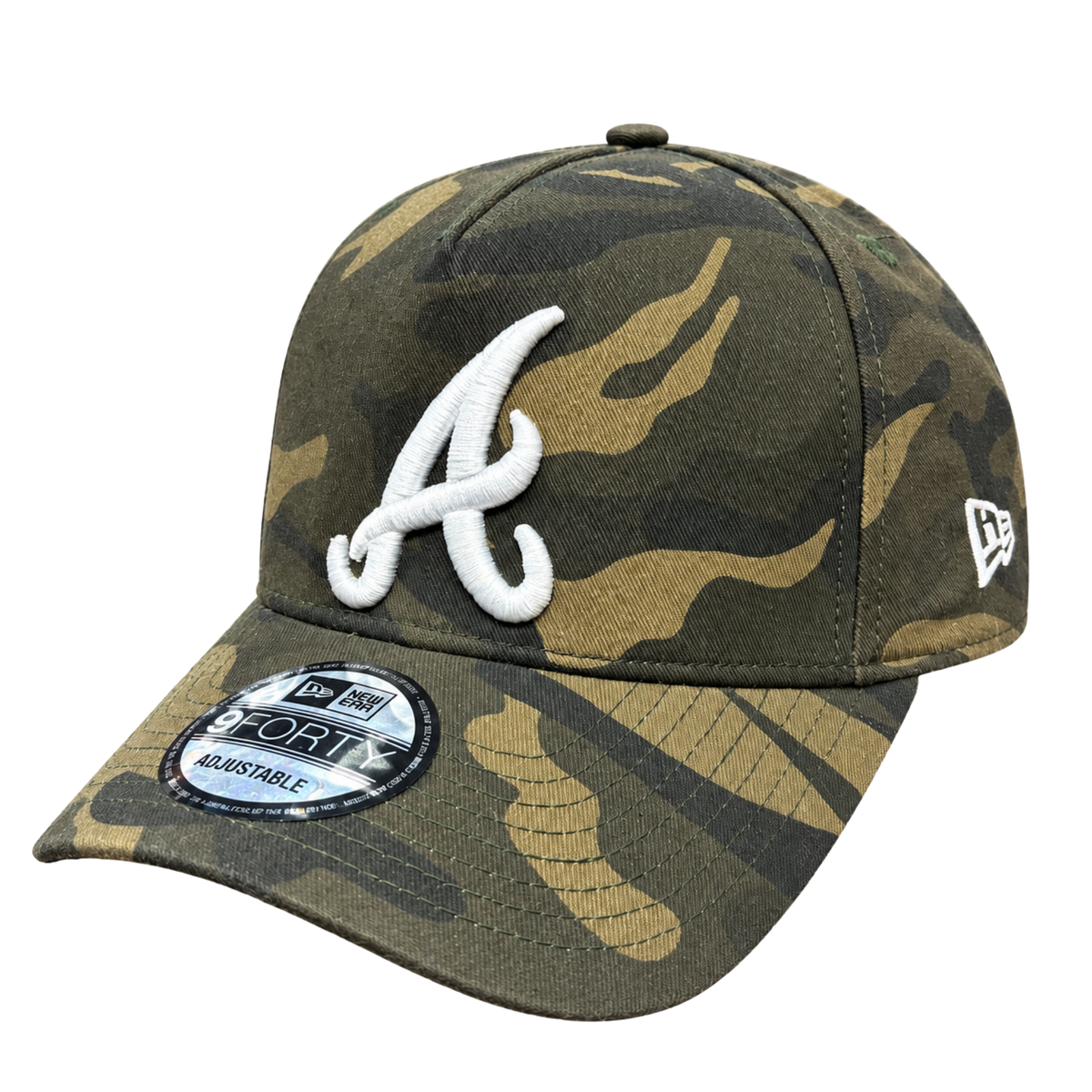 New Era 9FORTY Atlanta Braves – Woodland Camo & White