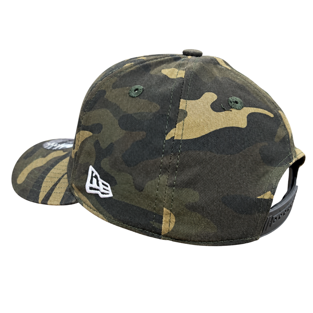 New Era 9FORTY Atlanta Braves – Woodland Camo & White